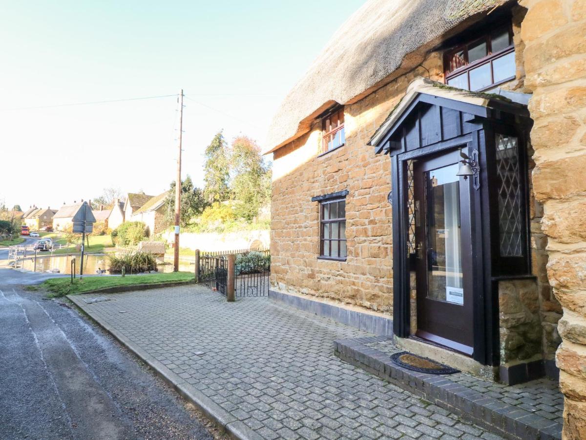 Spring Cottage Banbury Esterno foto